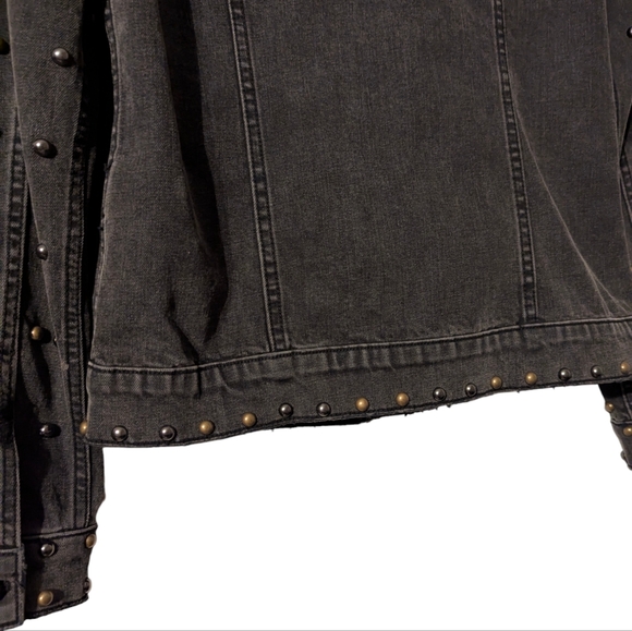 Driftwood Genna Studded Button Down Black Distress Denim Jacket Western Bronze - Picture 13 of 15